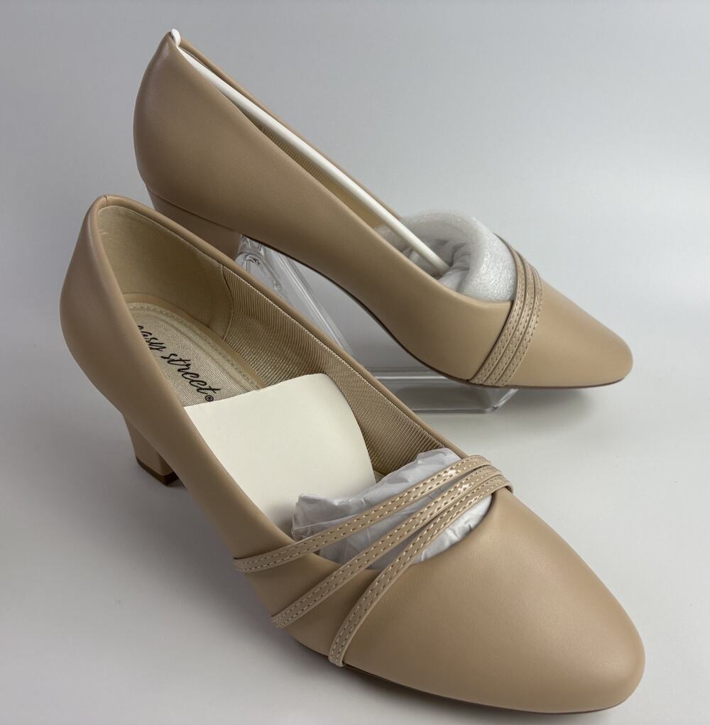 Easy Street Cristiny Nude Heels Pumps Women's Shoes NEW! 8.5 Wide